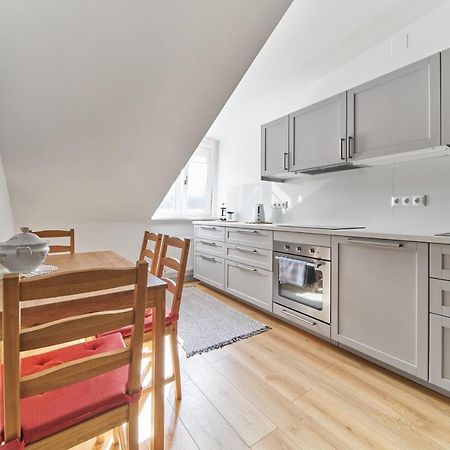Modern Two-Bedroom Apartment, Vilnius City Centre Екстер'єр фото