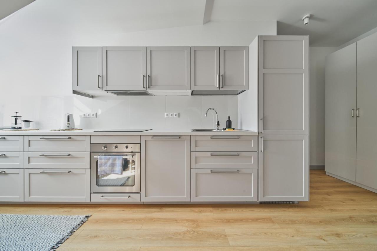 Modern Two-Bedroom Apartment, Vilnius City Centre Екстер'єр фото